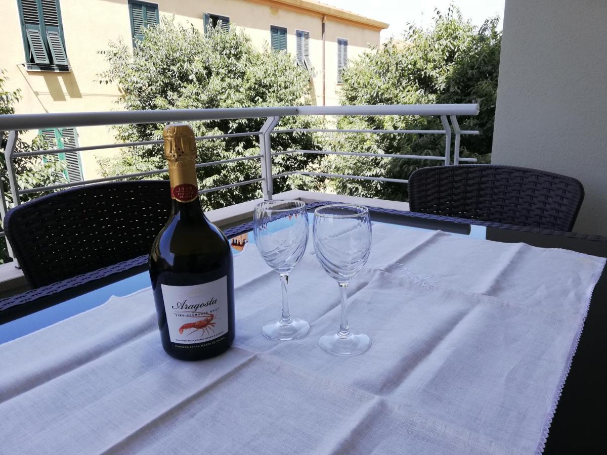 Nuovissimo Appartamento Con Terrazza Alghero Exterior foto